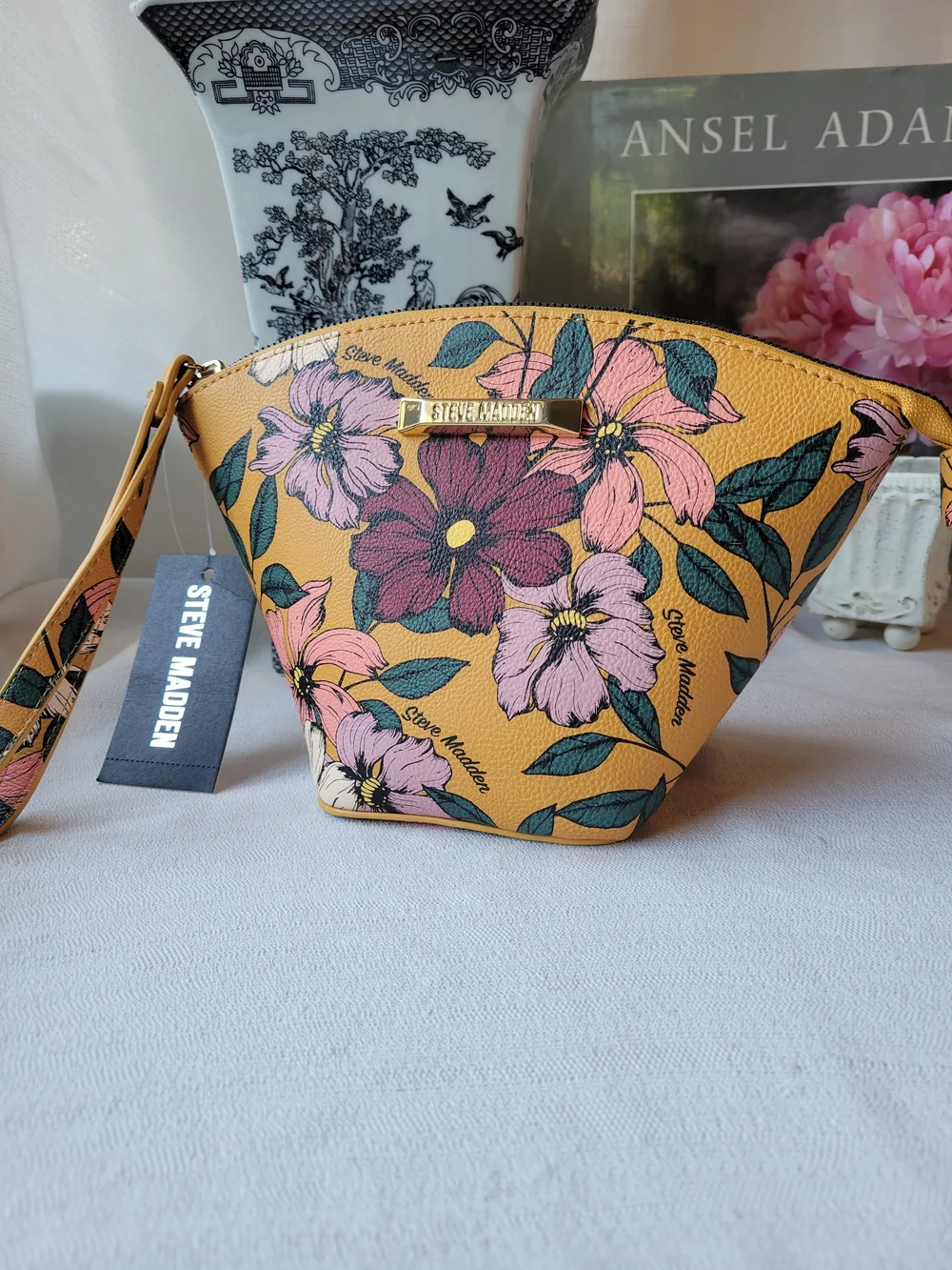 Steve Madden Floral Wristlet Clutch